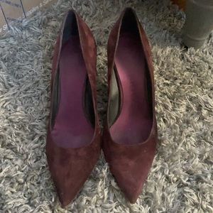 Burberry burgundy heels